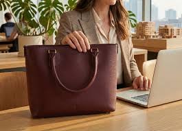 Sophisticated Brown Structured Handbag – Classic Executive Work & Everyday Tote